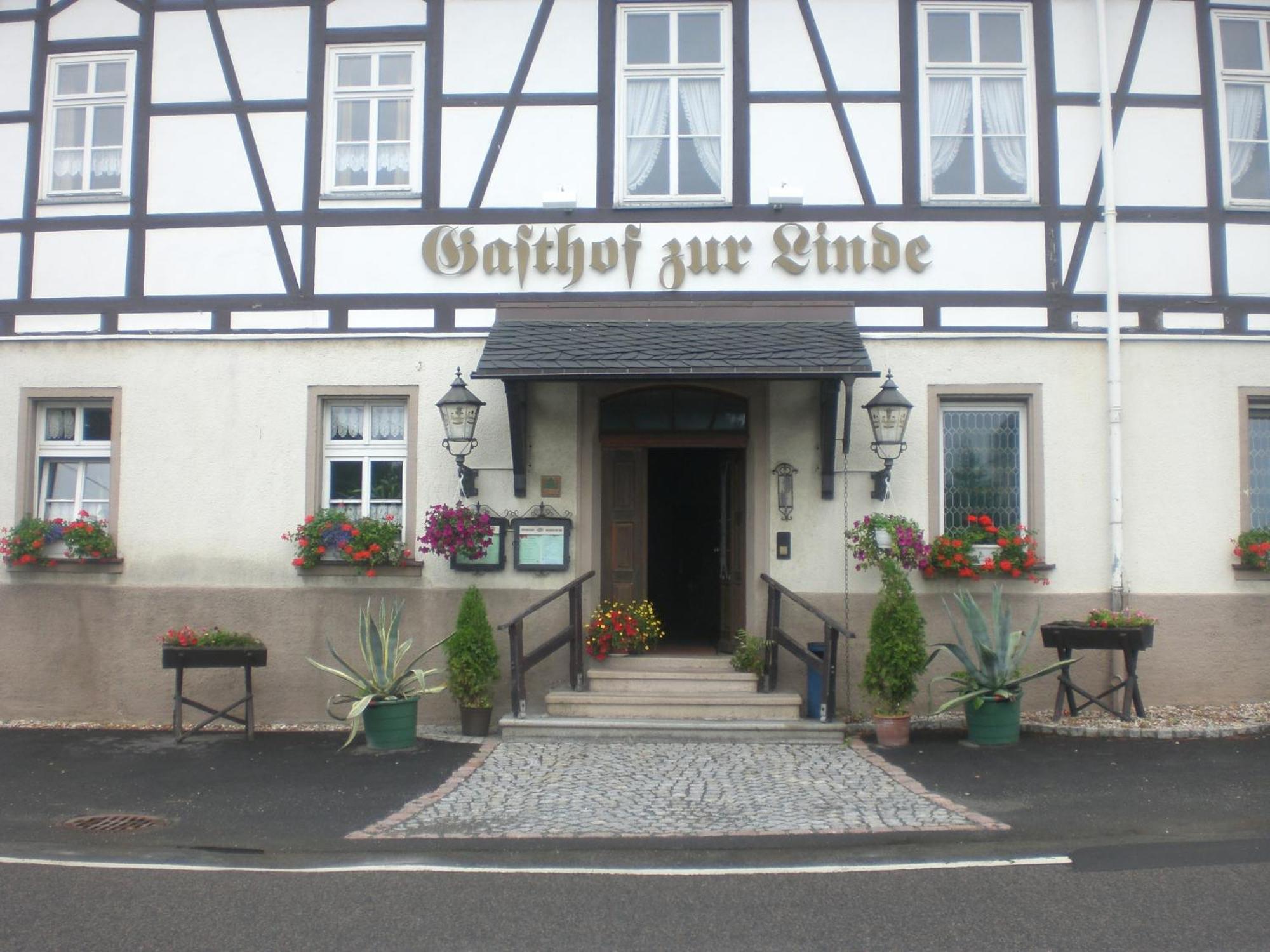 Hotel Gasthof Zur Linde Weissbach  ภายนอก รูปภาพ