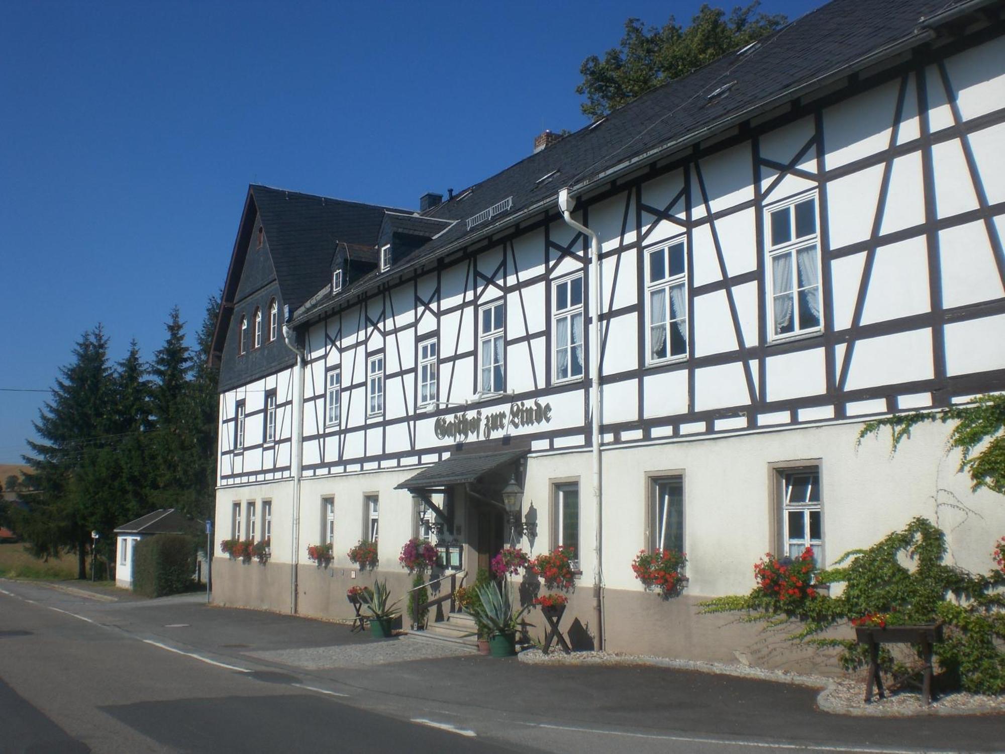 Hotel Gasthof Zur Linde Weissbach  ภายนอก รูปภาพ